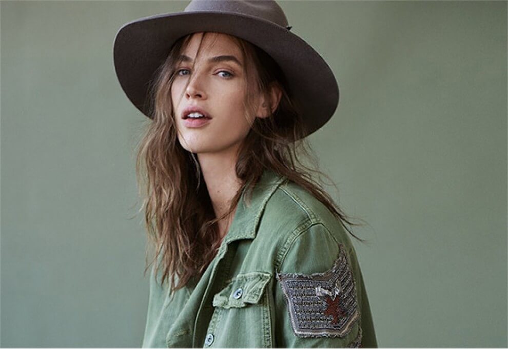 Two curabitur lobortis est at odio imperdiet